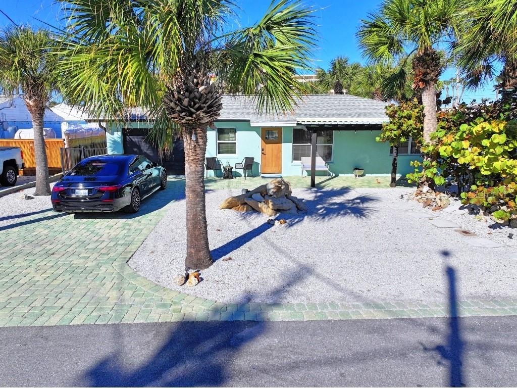 402 LINCOLN AVE, NEW SMYRNA BEACH, FL, 32169