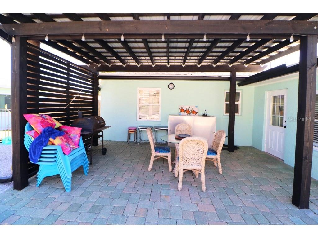 402 LINCOLN AVE, NEW SMYRNA BEACH, FL, 32169