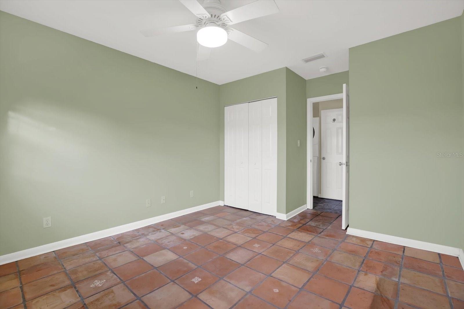 5971 52ND AVE N, KENNETH CITY, FL, 33709