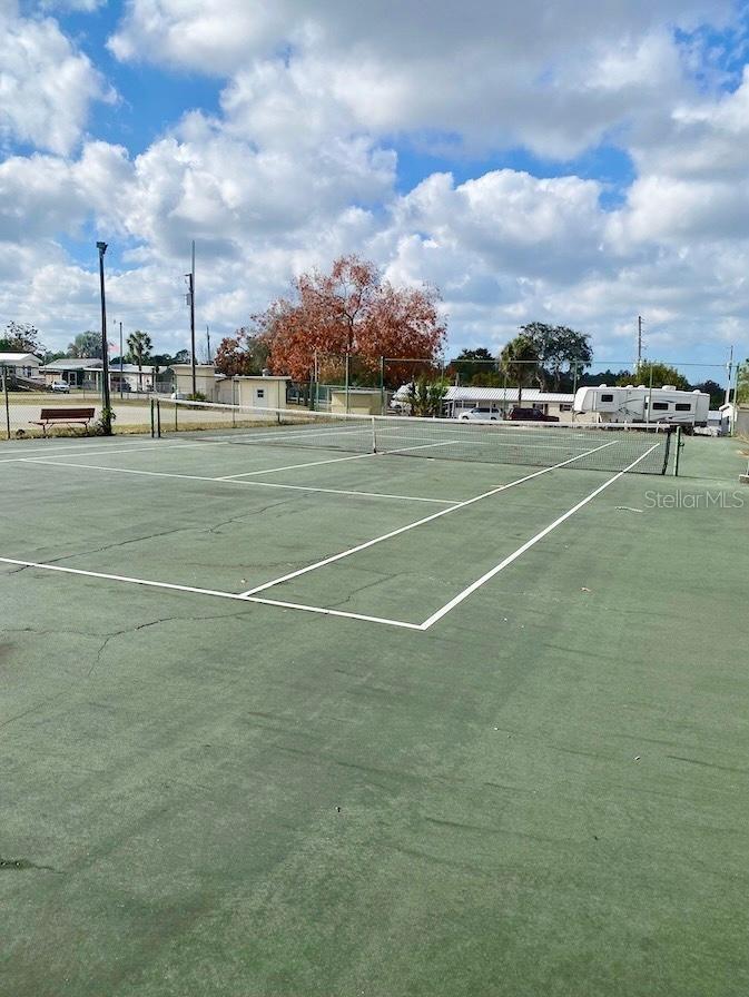 9321 GRIZZLY BEAR LN, WEEKI WACHEE, FL, 34613