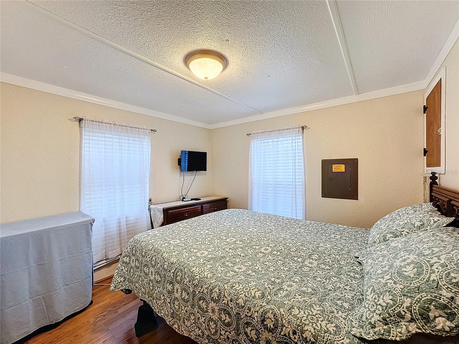 9321 GRIZZLY BEAR LN, WEEKI WACHEE, FL, 34613