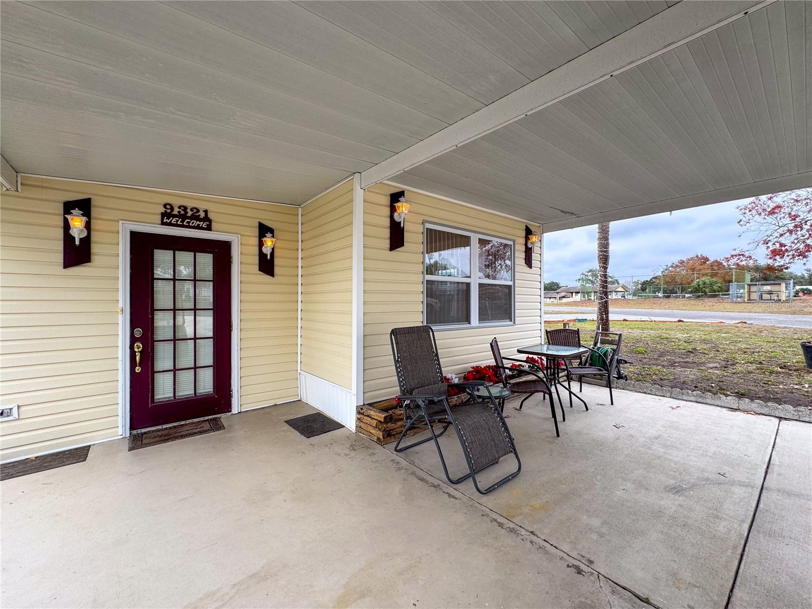 9321 GRIZZLY BEAR LN, WEEKI WACHEE, FL, 34613