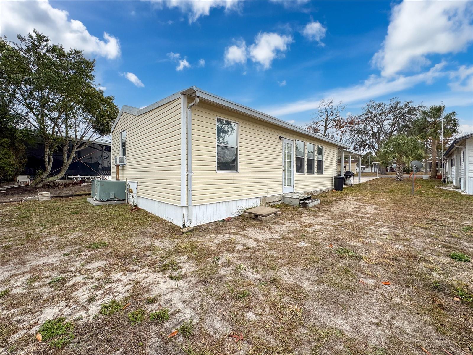 9321 GRIZZLY BEAR LN, WEEKI WACHEE, FL, 34613
