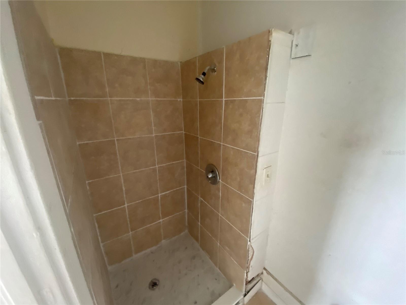 342 E TILLMAN AVE, LAKE WALES, FL, 33853