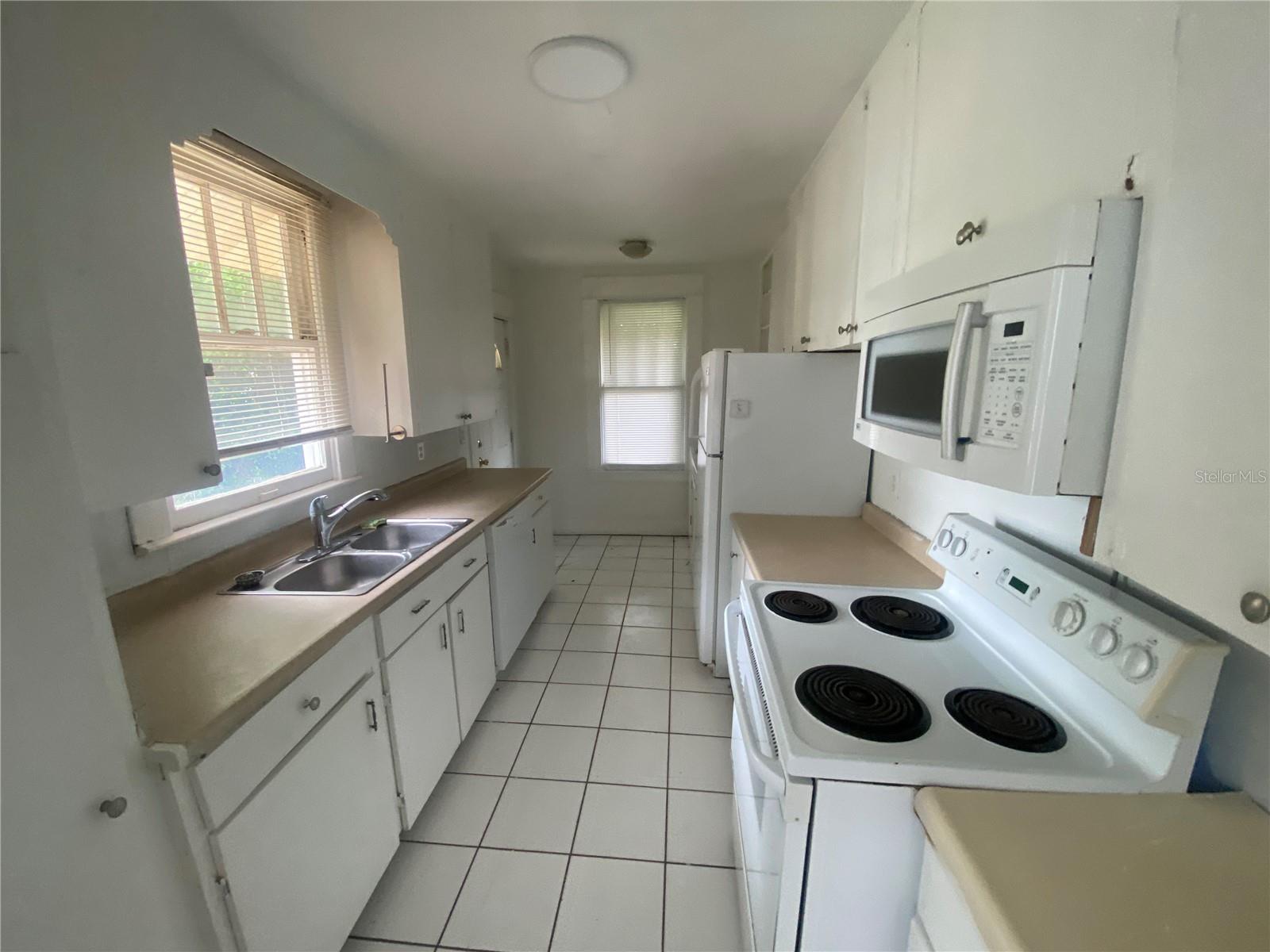 342 E TILLMAN AVE, LAKE WALES, FL, 33853