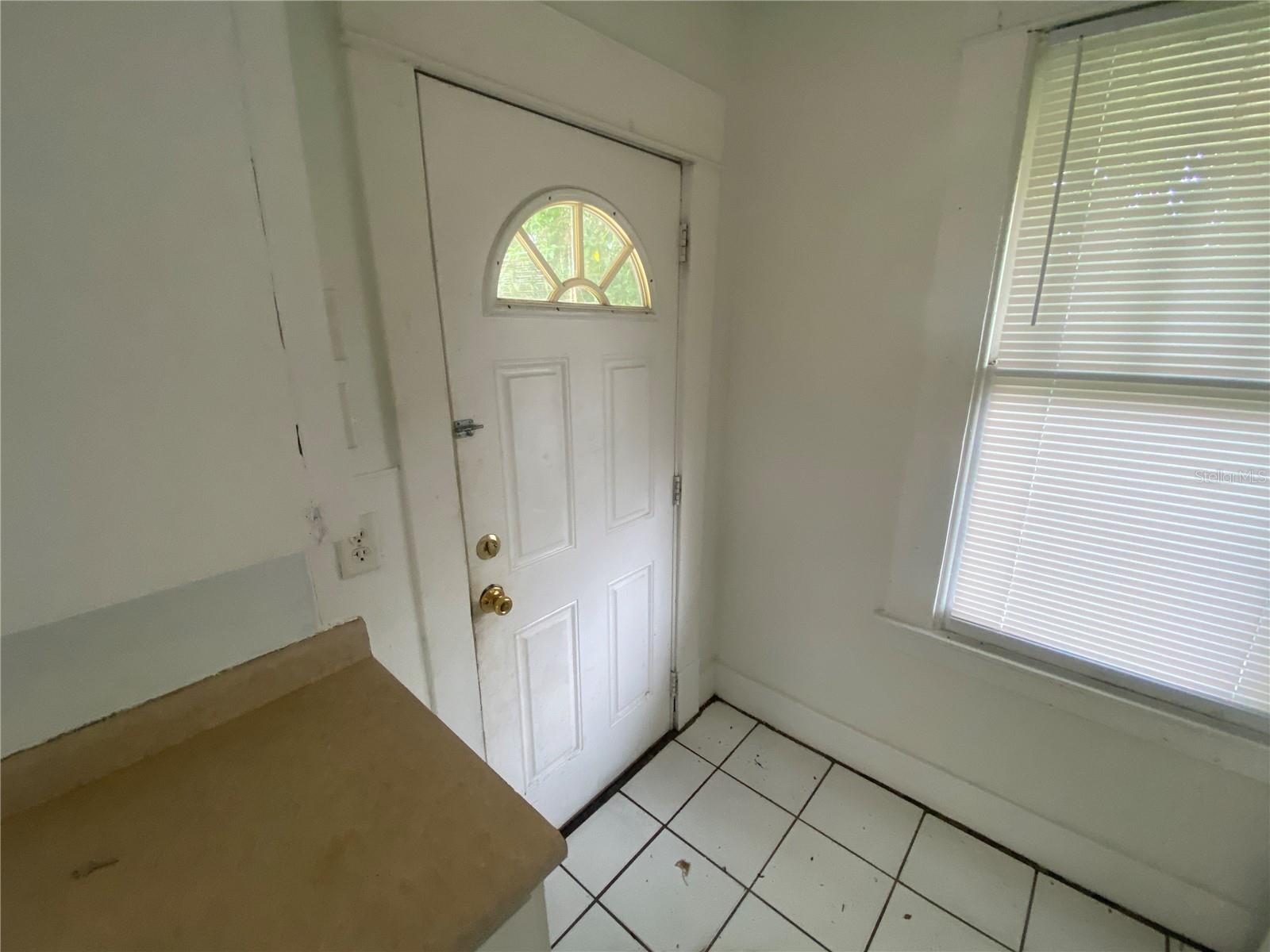 342 E TILLMAN AVE, LAKE WALES, FL, 33853