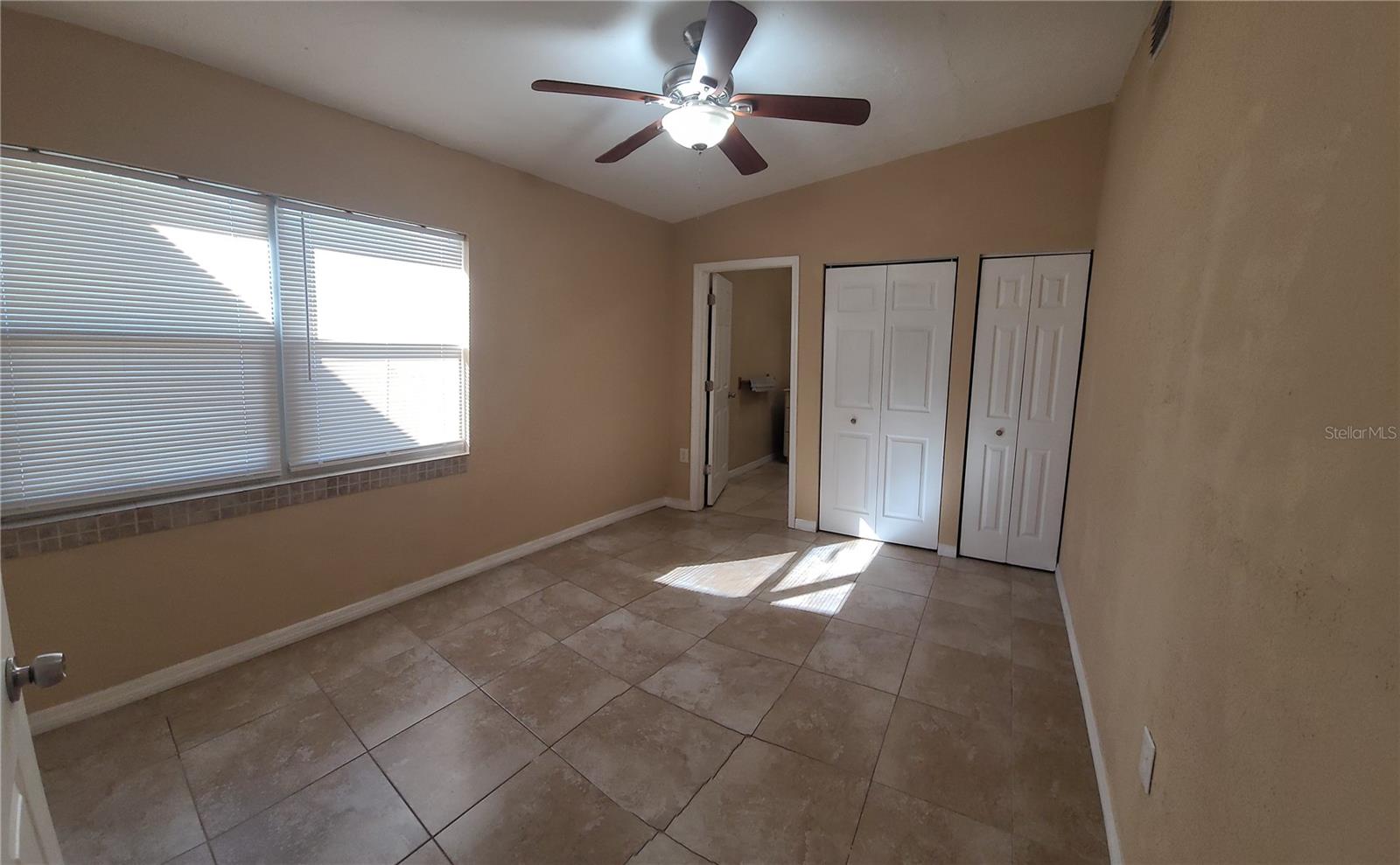 231 W CORNELIUS CIR, SARASOTA, FL, 34232