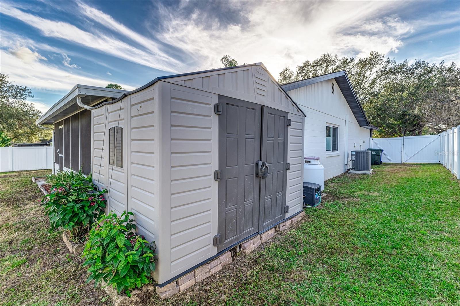 5727 LA SERENA AVE, LAKELAND, FL, 33809