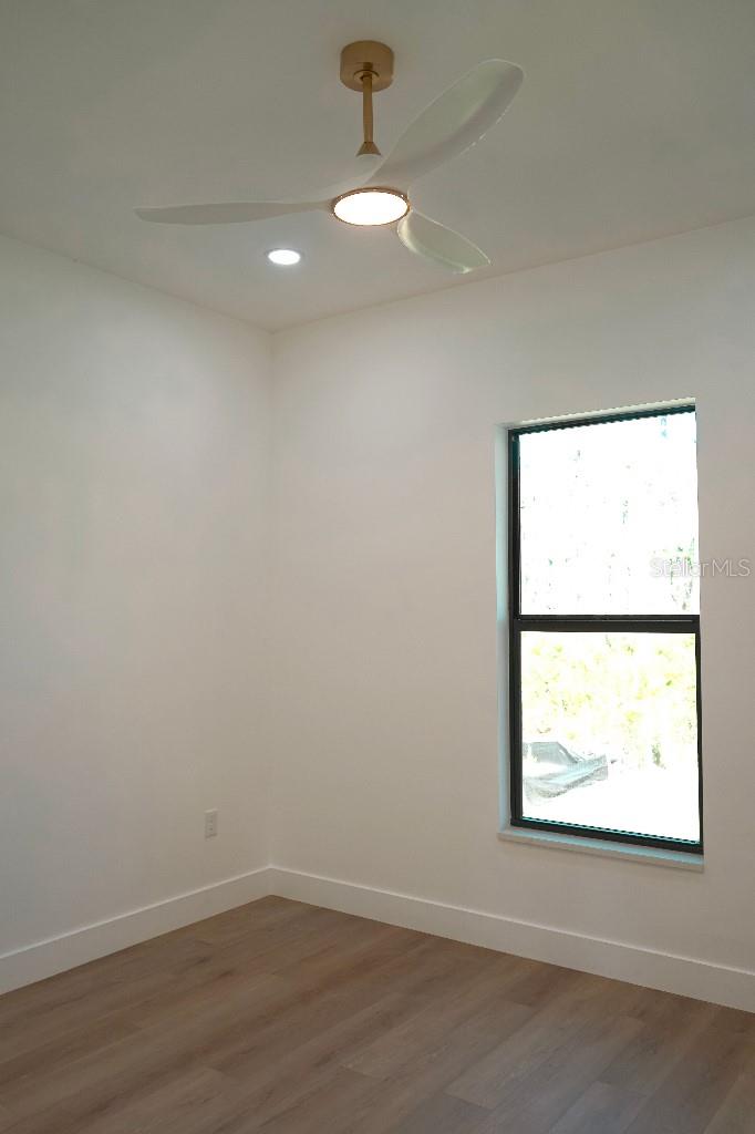 12102 CHAPMAN AVE, PORT CHARLOTTE, FL, 33953