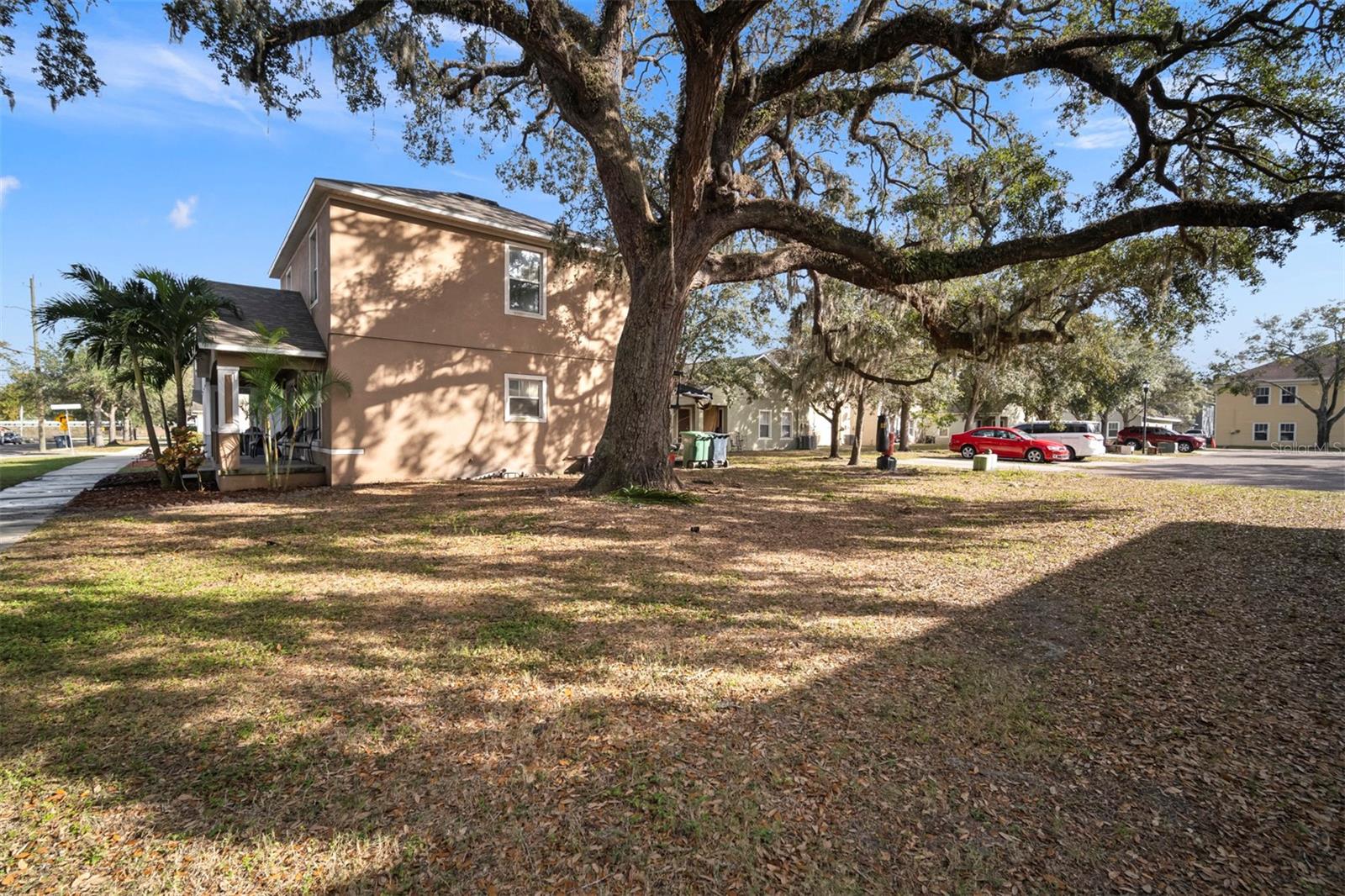 305 E HANLON ST, TAMPA, FL, 33604