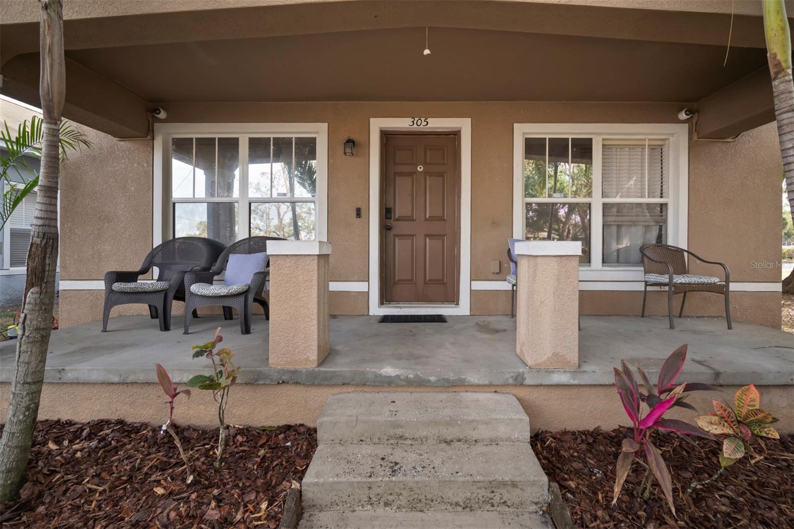305 E HANLON ST, TAMPA, FL, 33604