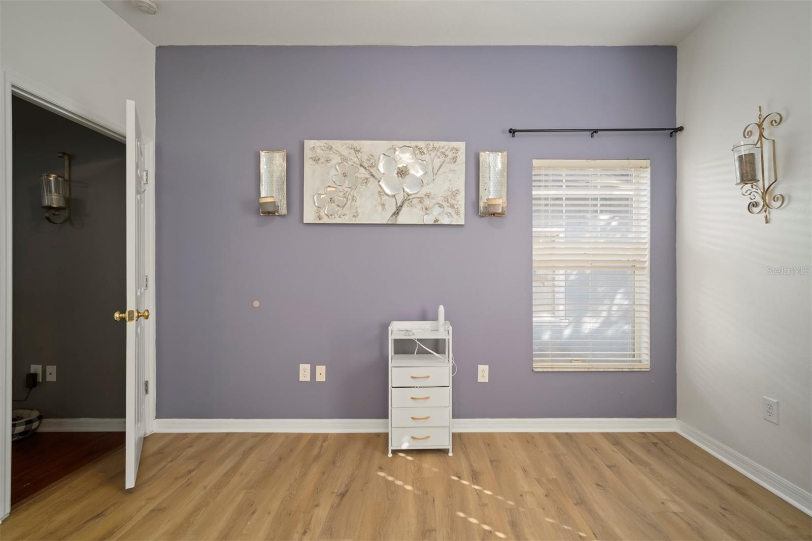 305 E HANLON ST, TAMPA, FL, 33604