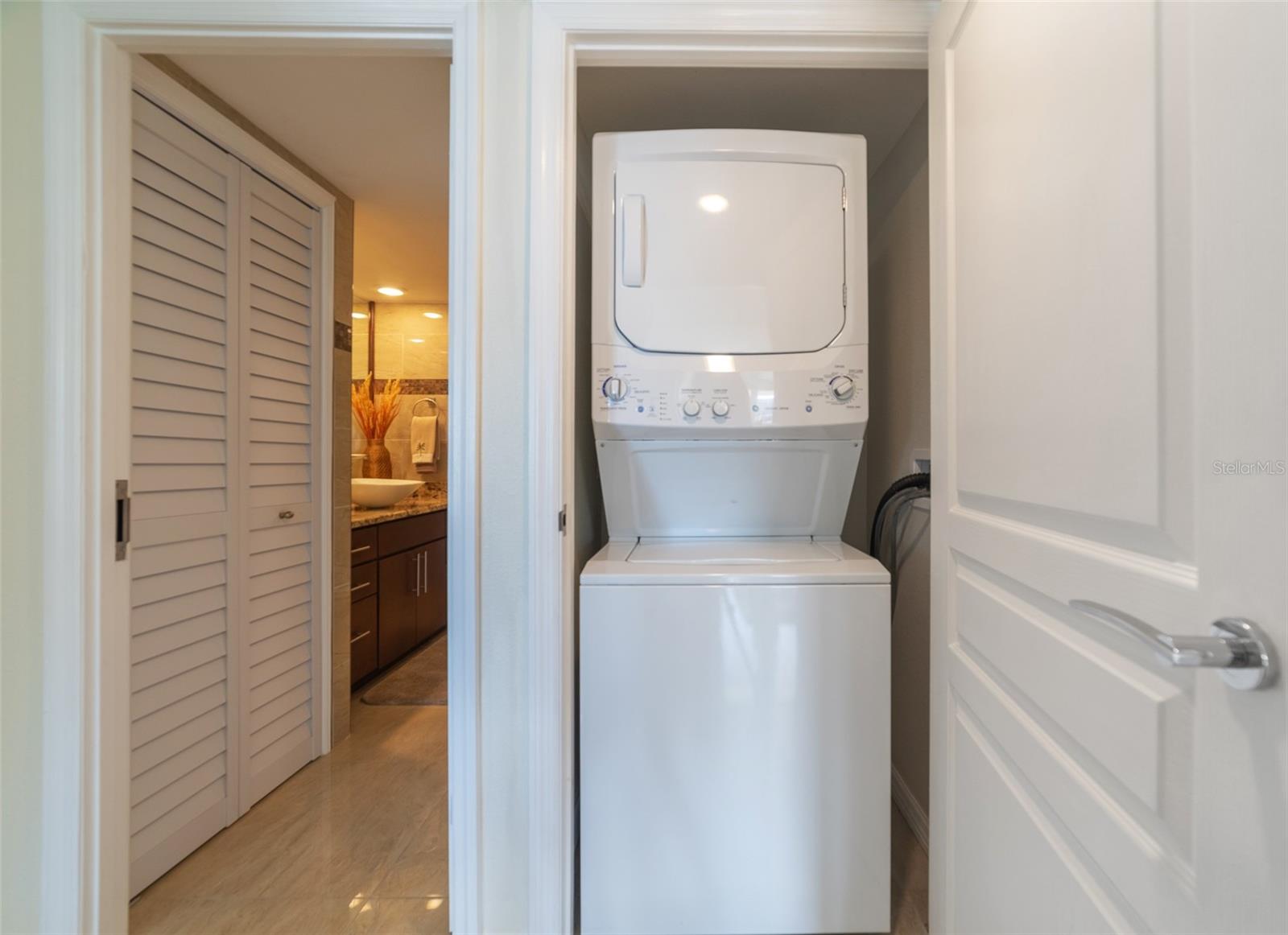 1460 GULF BLVD #811, CLEARWATER BEACH, FL, 33767