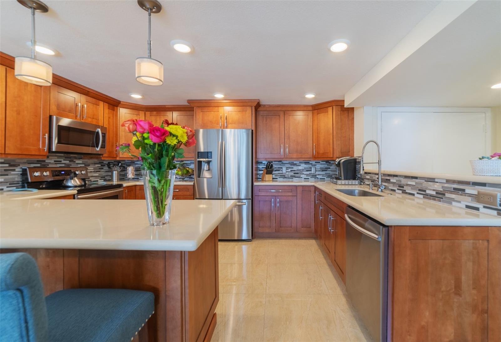1460 GULF BLVD #811, CLEARWATER BEACH, FL, 33767