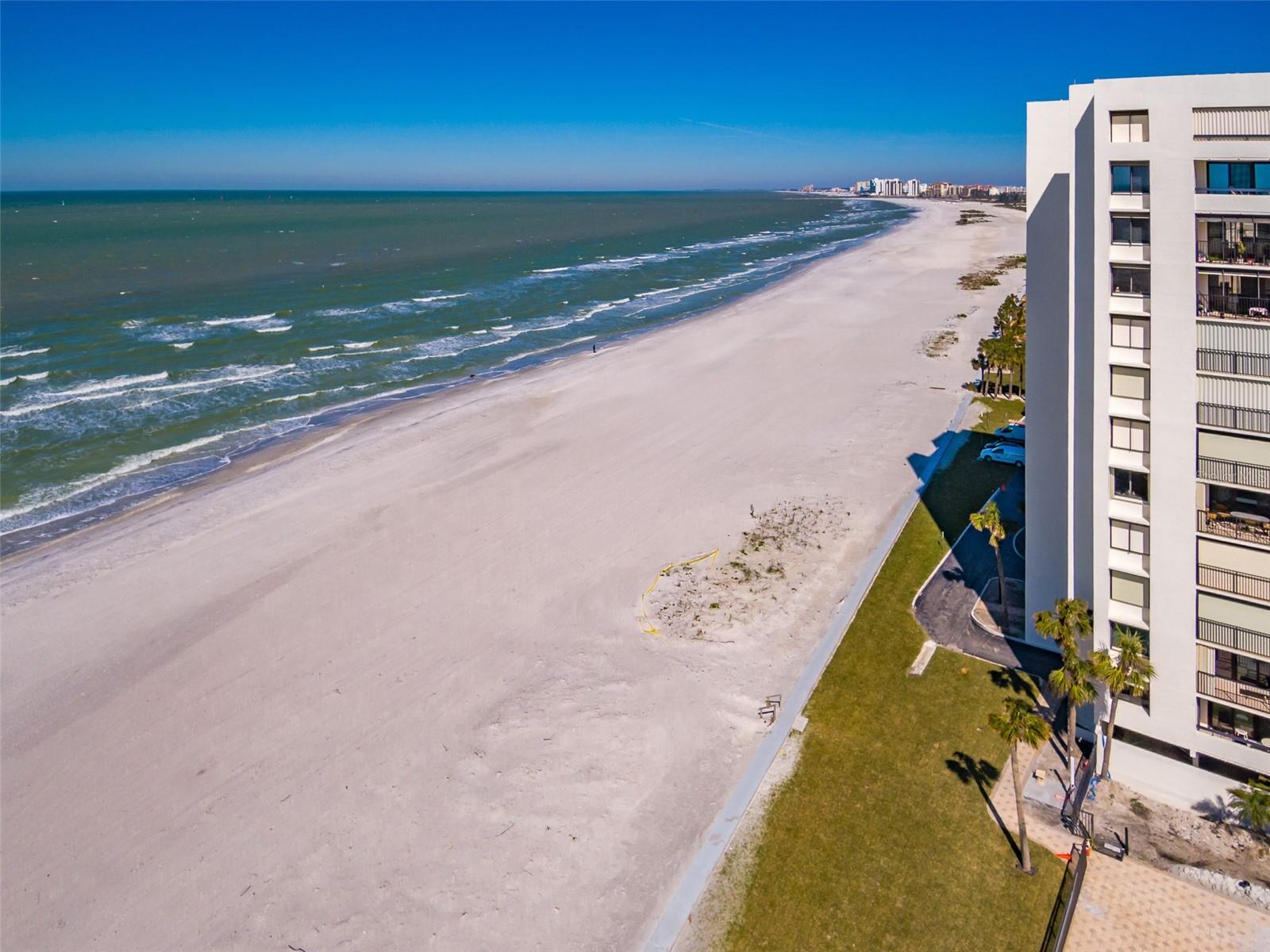 1460 GULF BLVD #811, CLEARWATER BEACH, FL, 33767