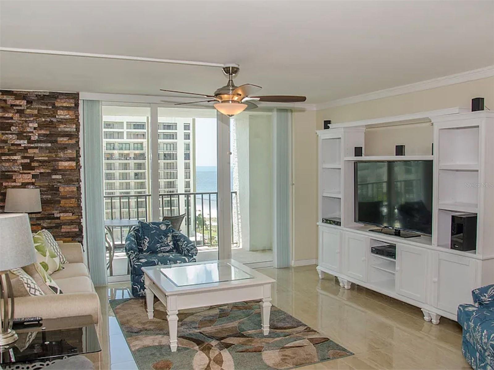 1460 GULF BLVD #811, CLEARWATER BEACH, FL, 33767