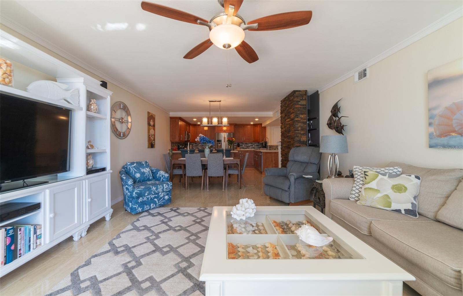 1460 GULF BLVD #811, CLEARWATER BEACH, FL, 33767
