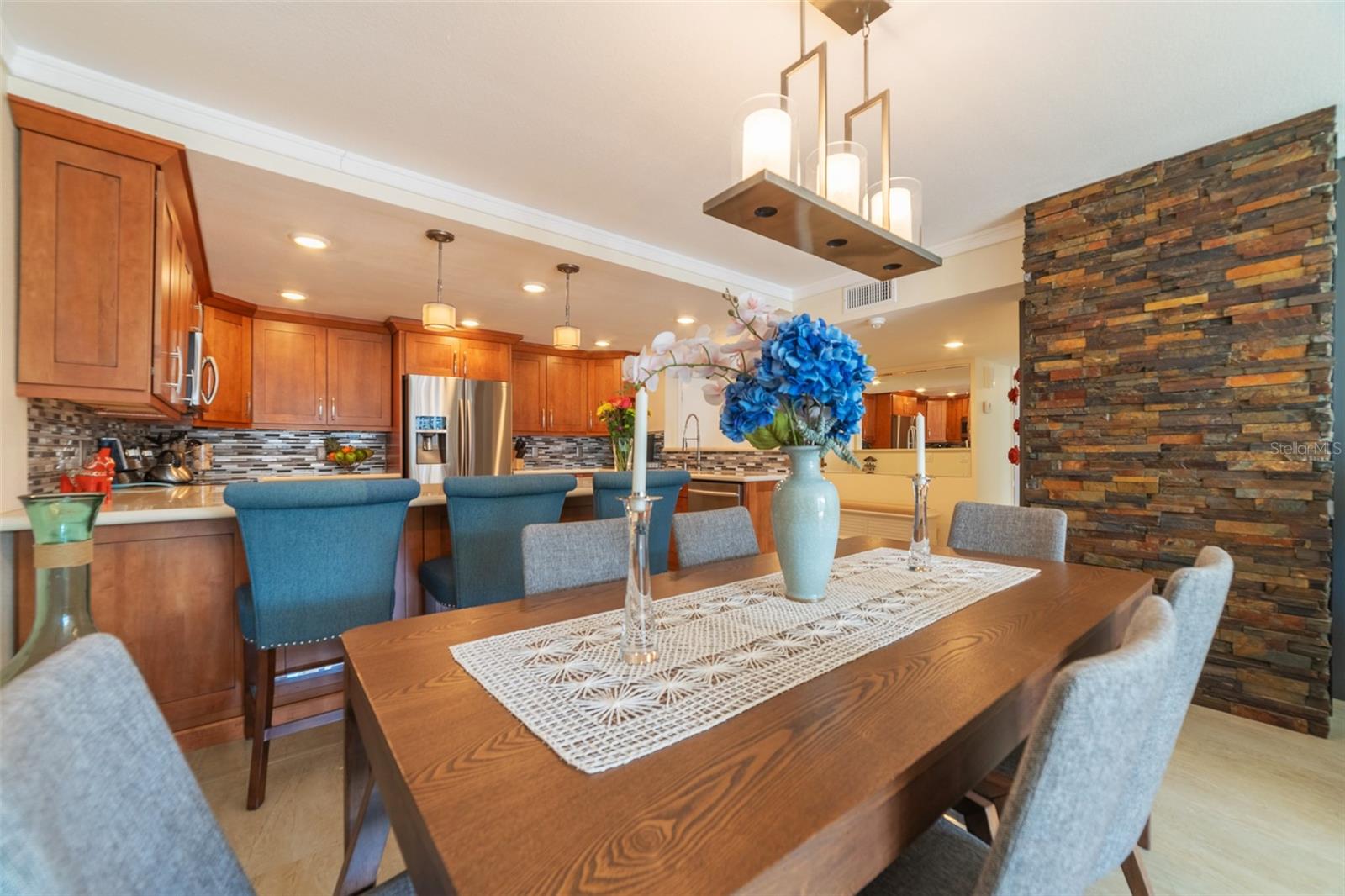 1460 GULF BLVD #811, CLEARWATER BEACH, FL, 33767