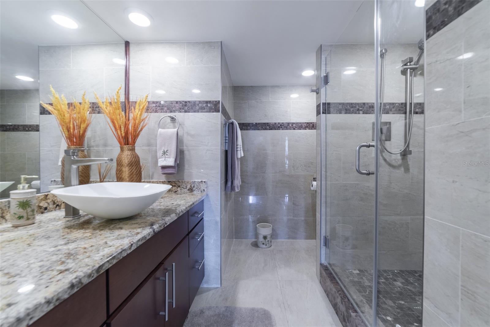 1460 GULF BLVD #811, CLEARWATER BEACH, FL, 33767