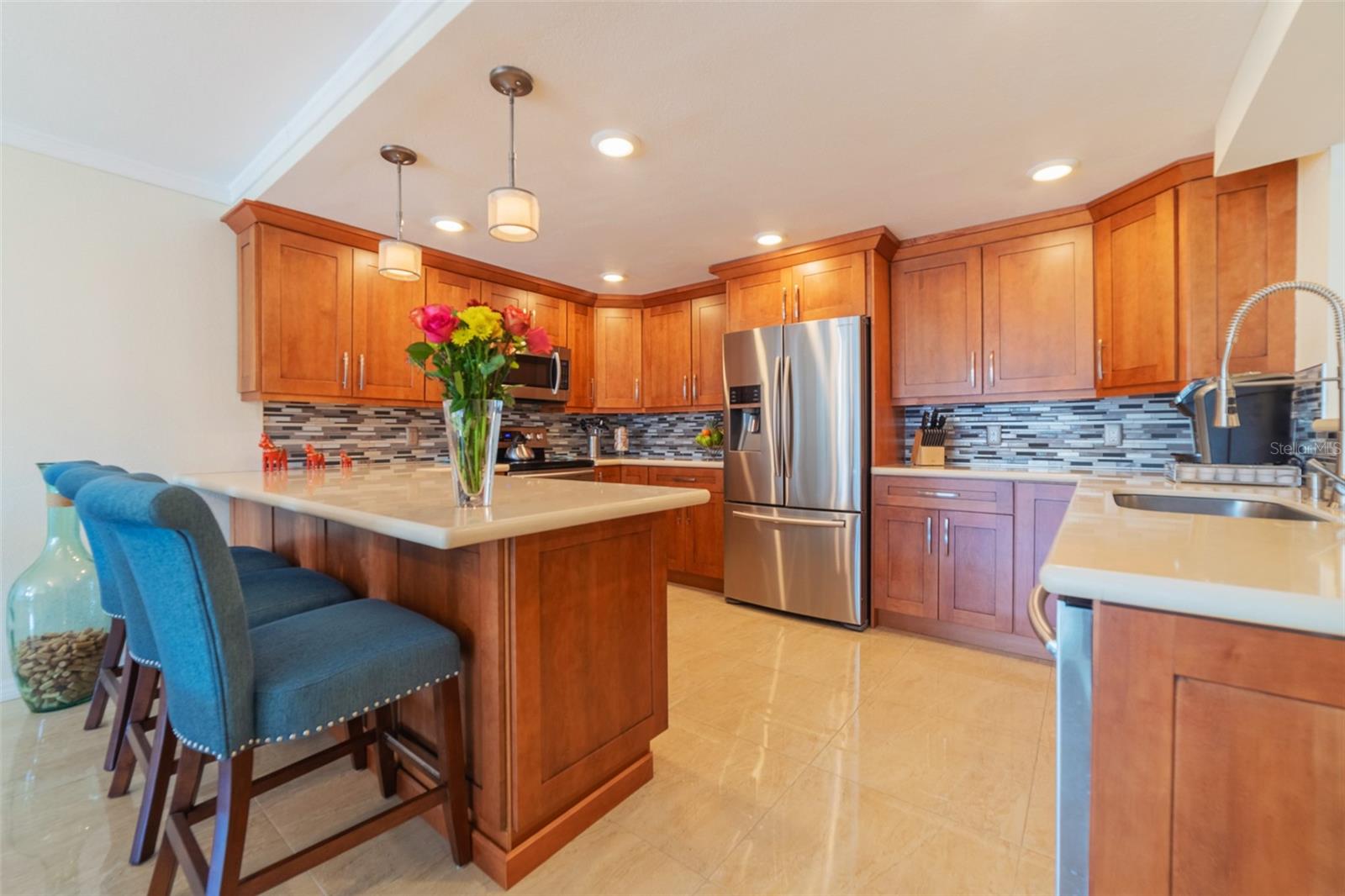 1460 GULF BLVD #811, CLEARWATER BEACH, FL, 33767