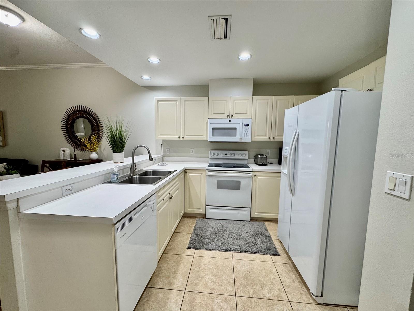 3604 54TH DR W #103, BRADENTON, FL, 34210