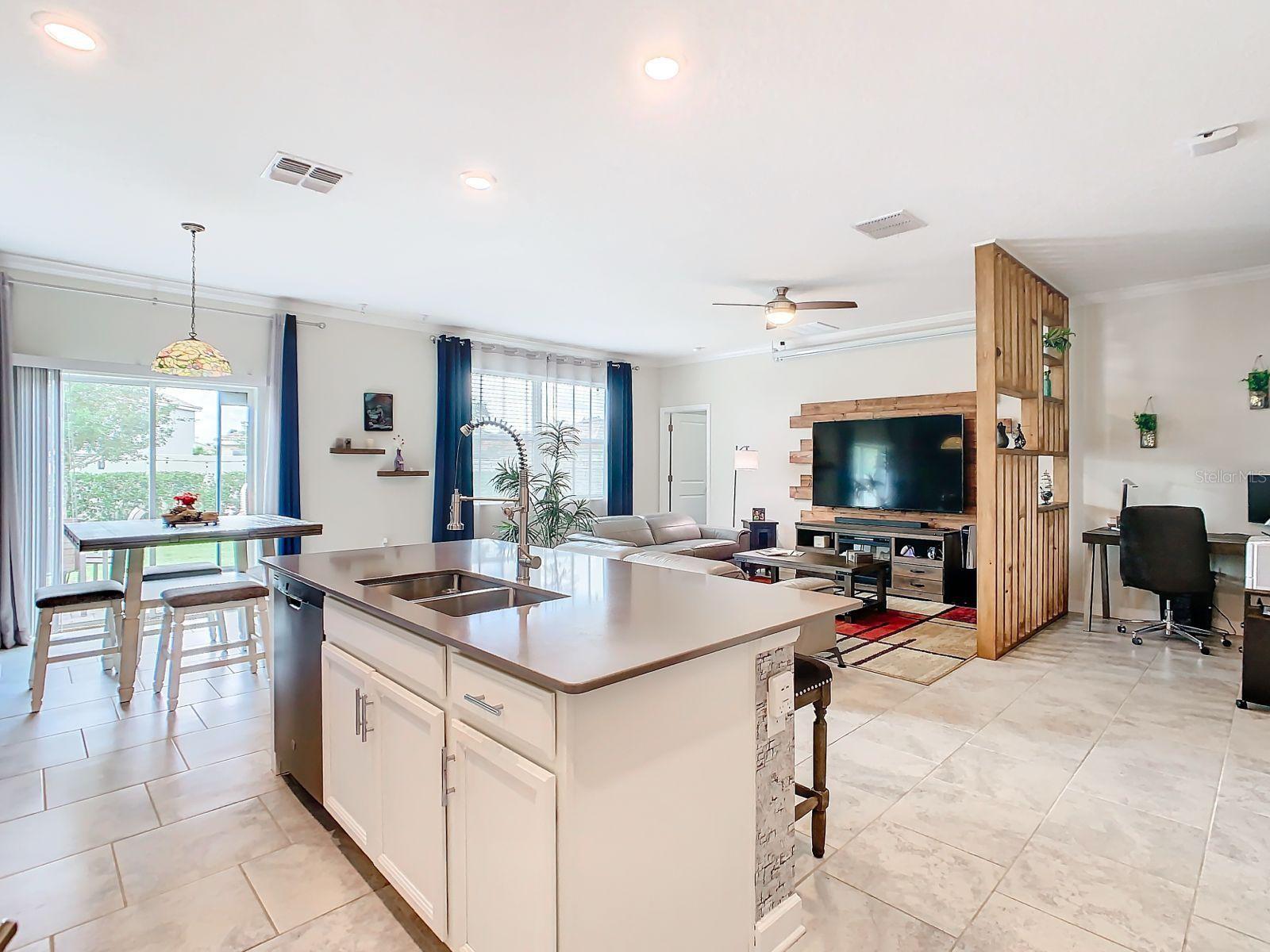 1322 OAK CREST ST, DAVENPORT, FL, 33837