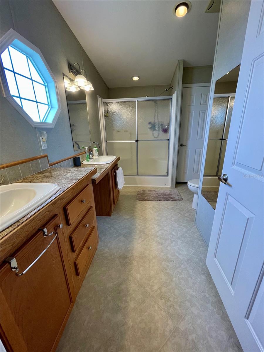 34071 AVOCADO DR N, PINELLAS PARK, FL, 33781
