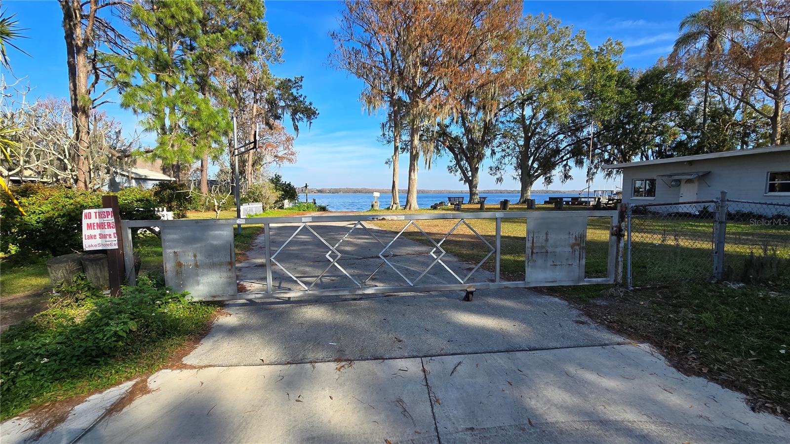 20 CYPRESS DR, PALM HARBOR, FL, 34684