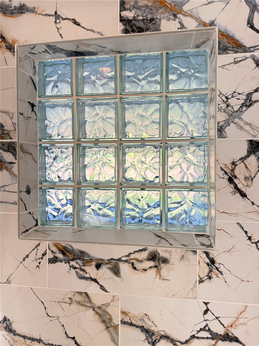 20 CYPRESS DR, PALM HARBOR, FL, 34684