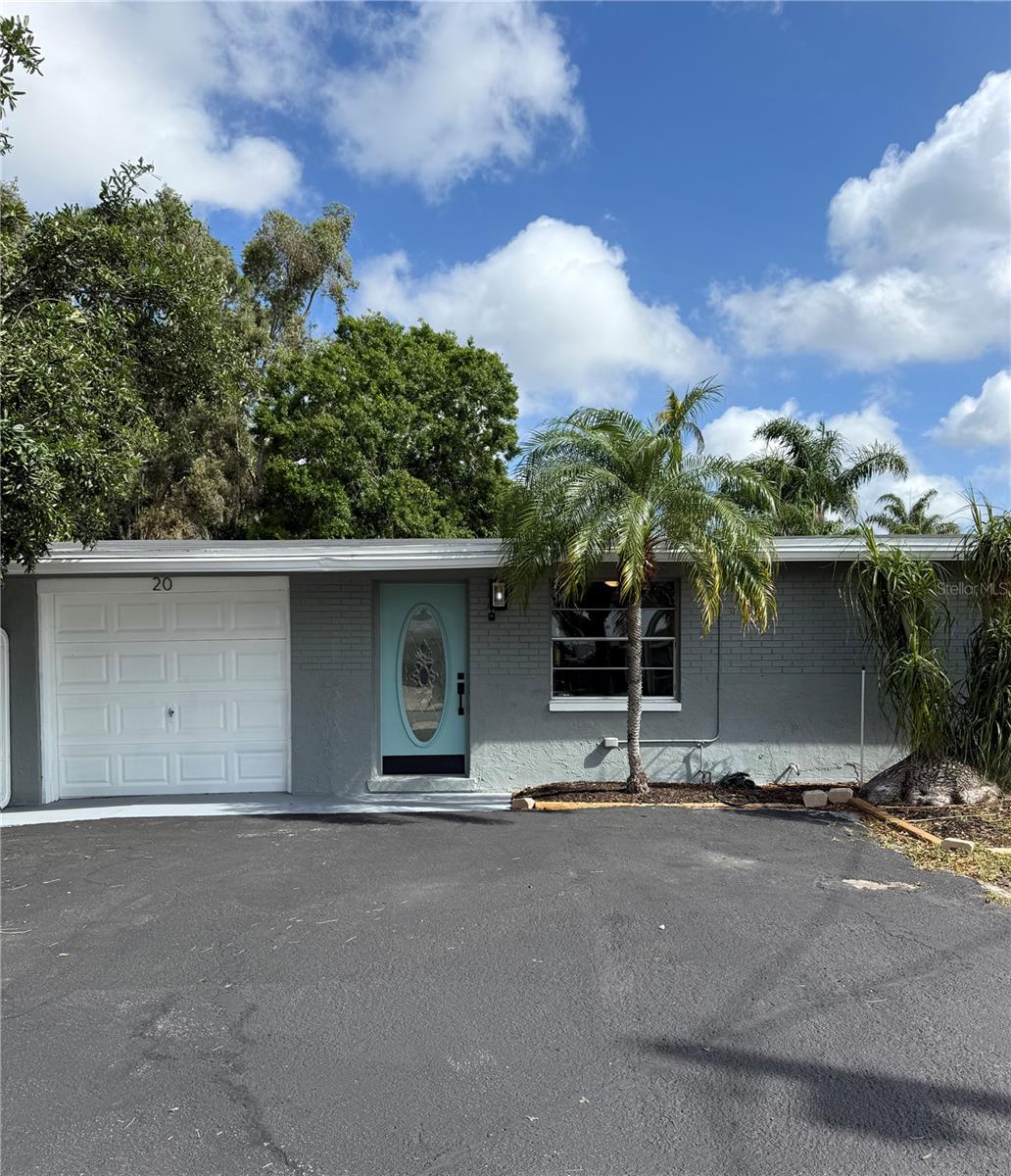 20 CYPRESS DR, PALM HARBOR, FL, 34684