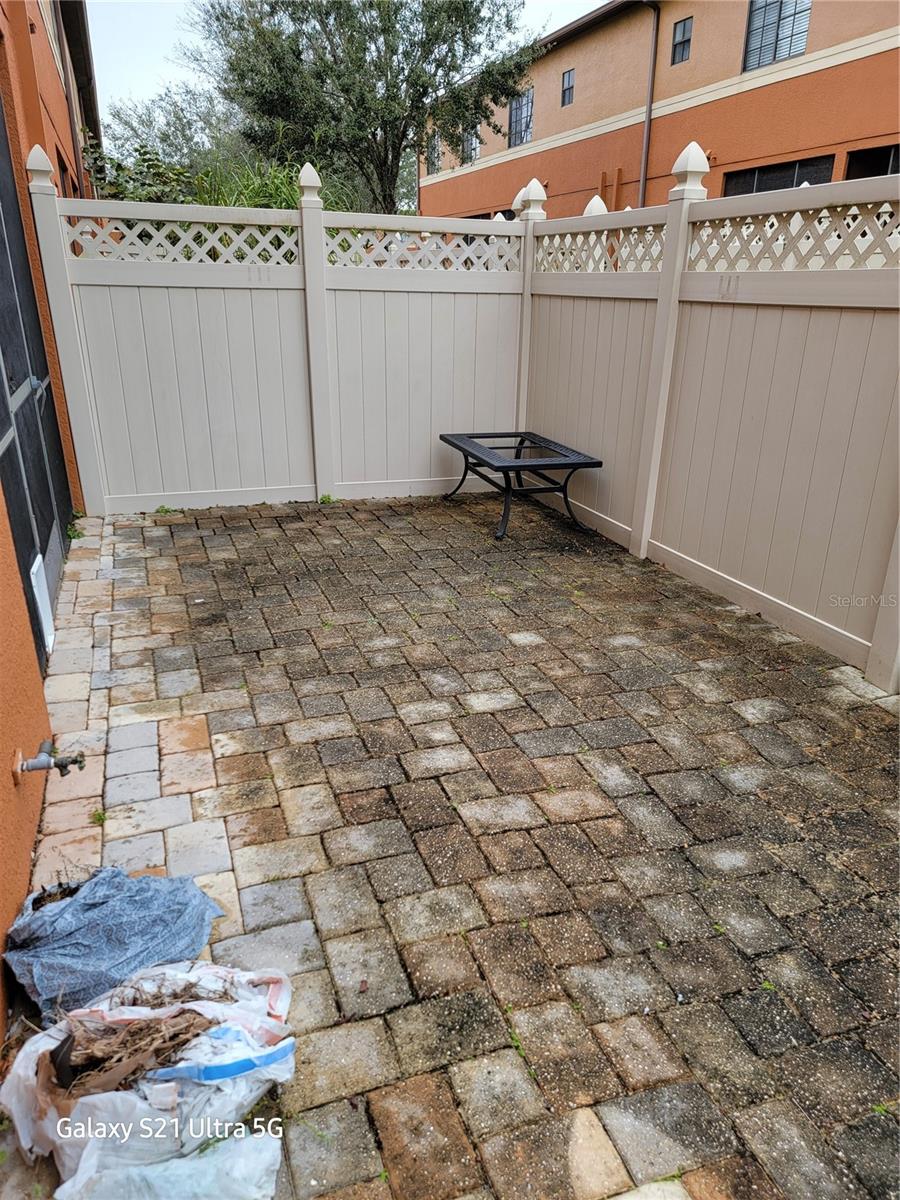 1028 TULLAMORE DR, WESLEY CHAPEL, FL, 33543