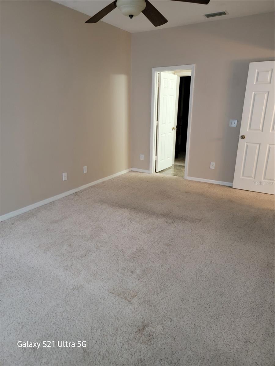 1028 TULLAMORE DR, WESLEY CHAPEL, FL, 33543