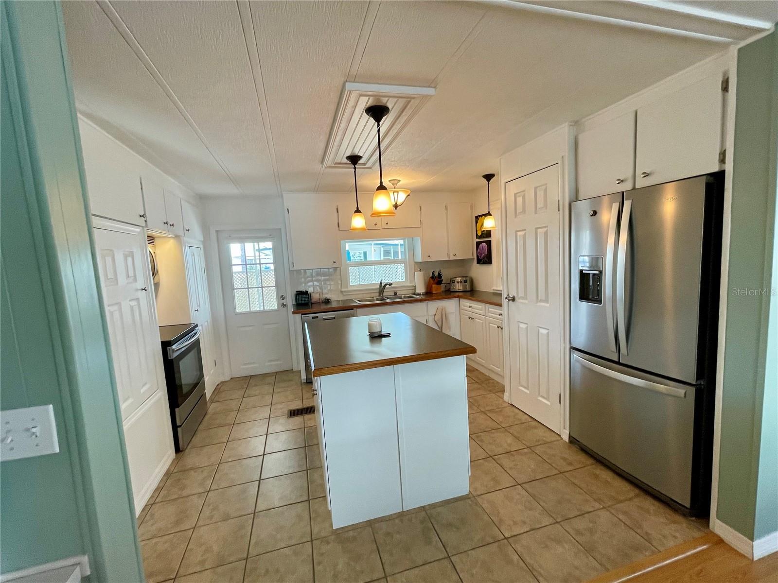 34634 PALMETTO DR N, PINELLAS PARK, FL, 33781