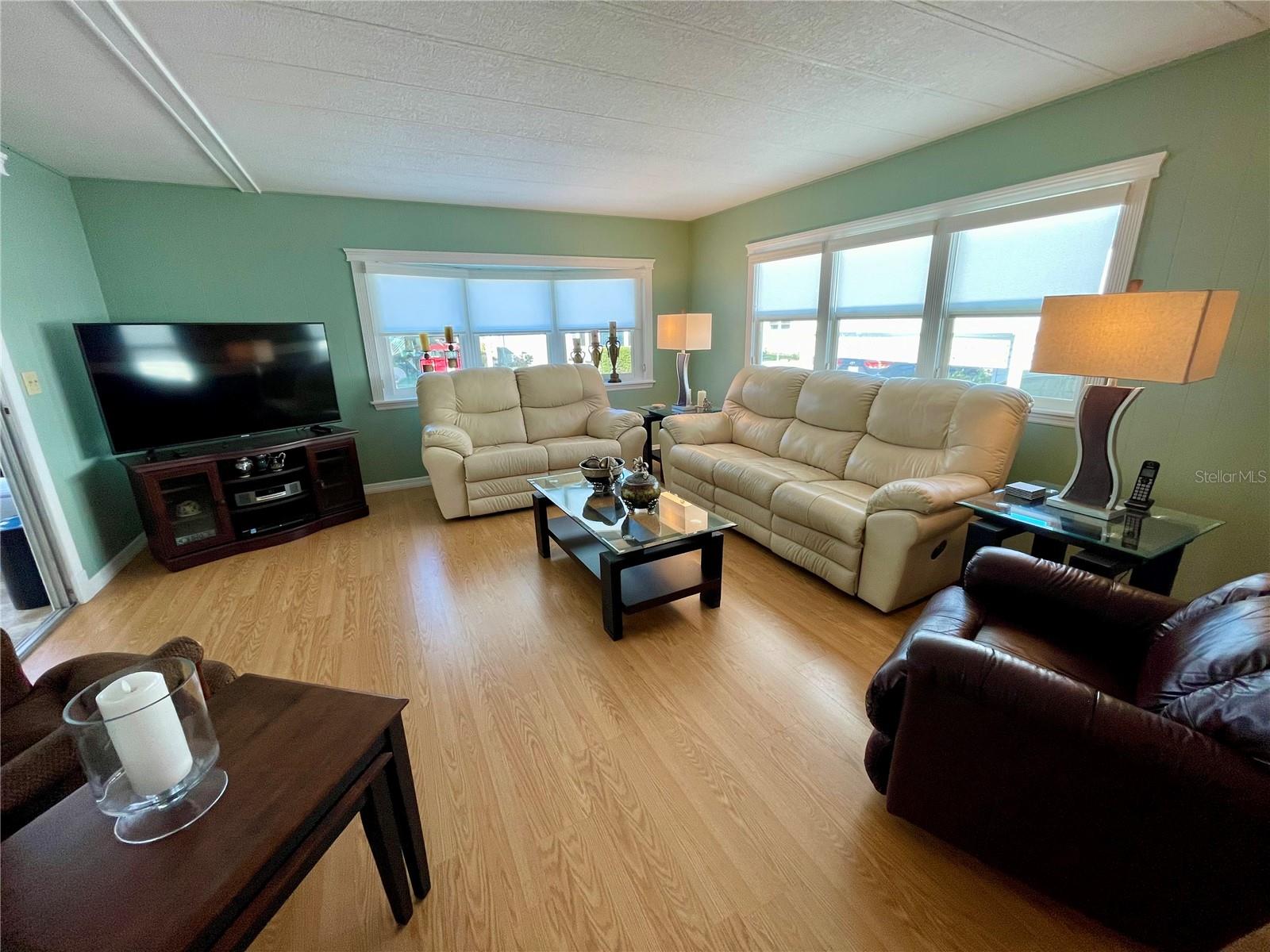34634 PALMETTO DR N, PINELLAS PARK, FL, 33781