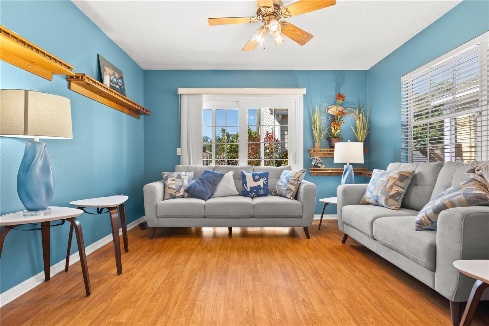 5909 YORKSHIRE DR, ZEPHYRHILLS, FL, 33542