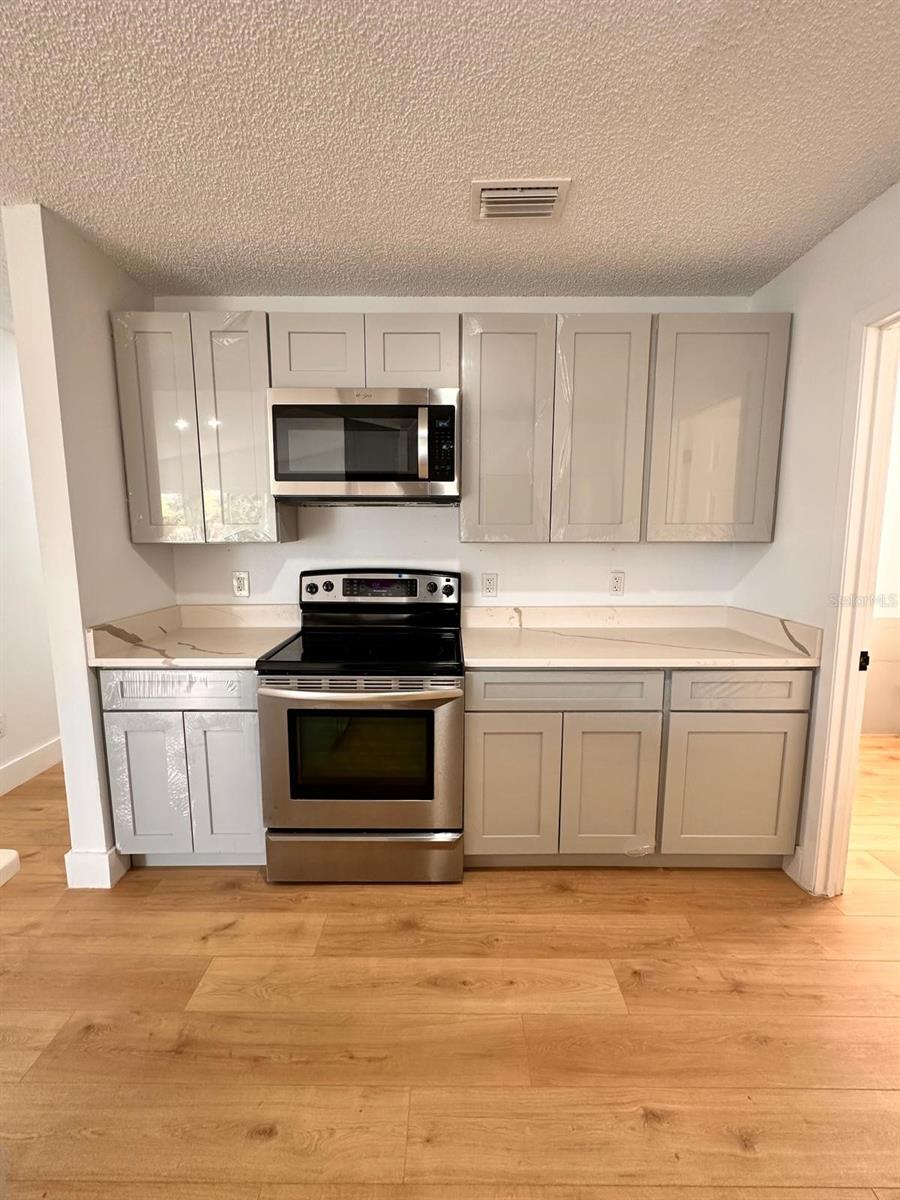 656 OAKFORD WAY, ORLANDO, FL, 32811