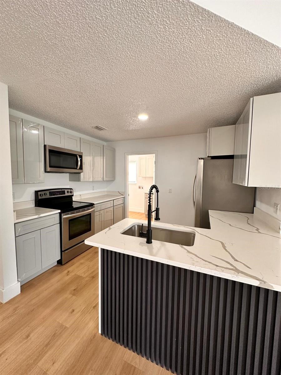 656 OAKFORD WAY, ORLANDO, FL, 32811
