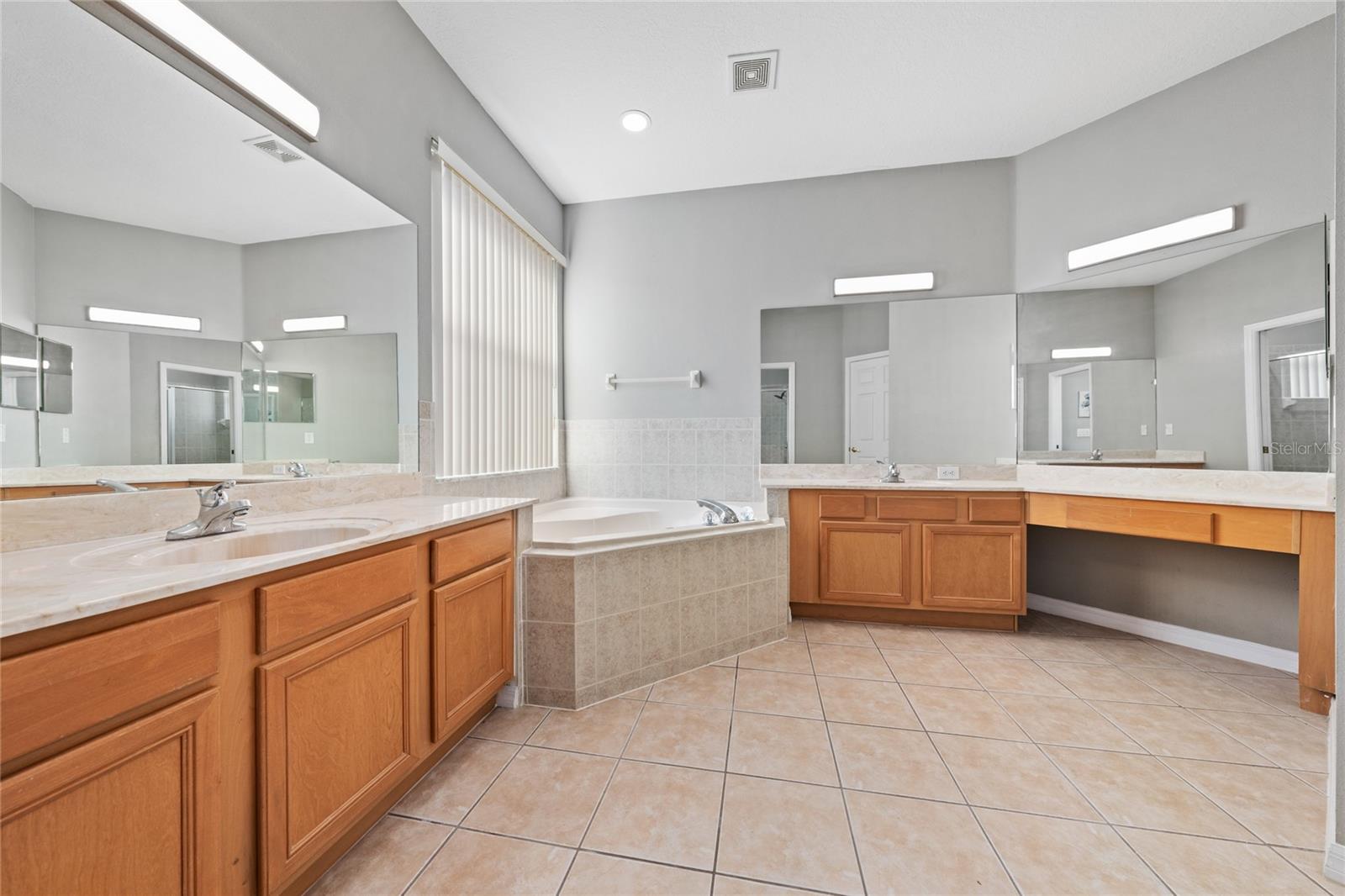 575 TUPELO CIR, DAVENPORT, FL, 33897
