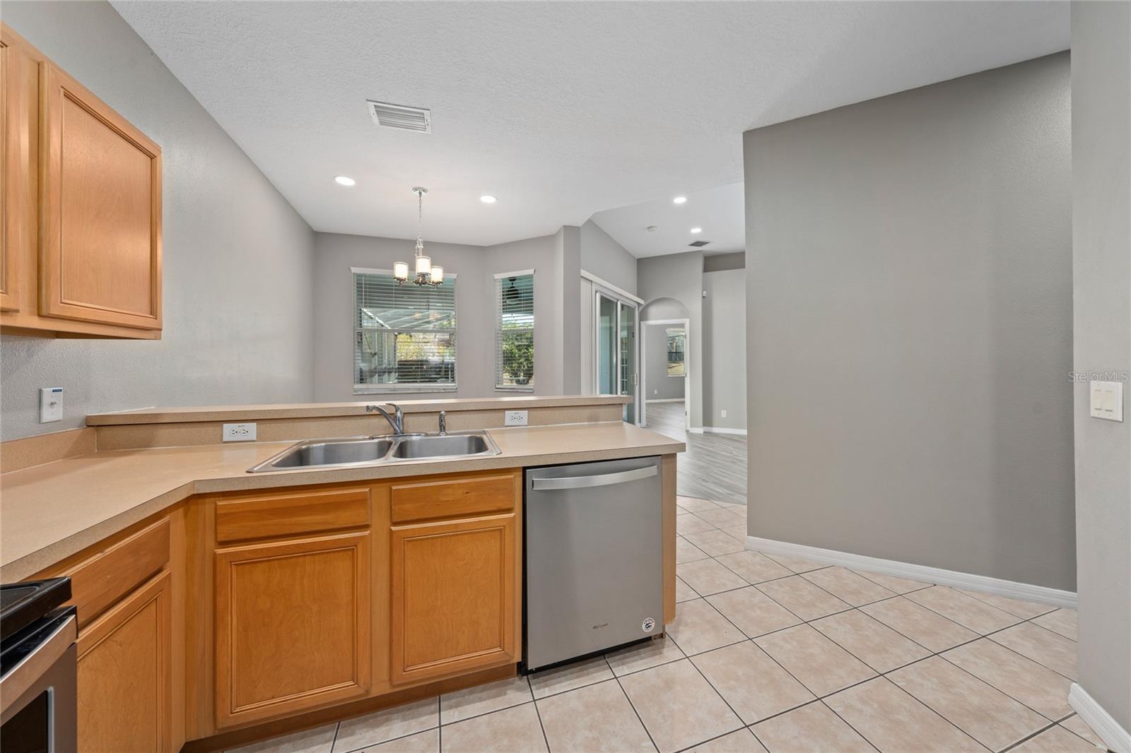 575 TUPELO CIR, DAVENPORT, FL, 33897