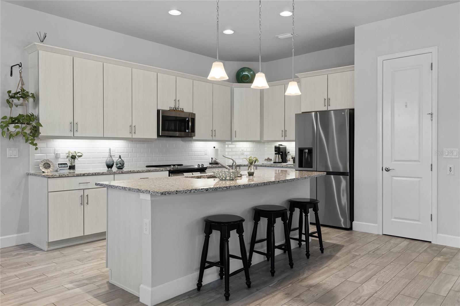 636 MOSAIC BLVD, DAYTONA BEACH, FL, 32124