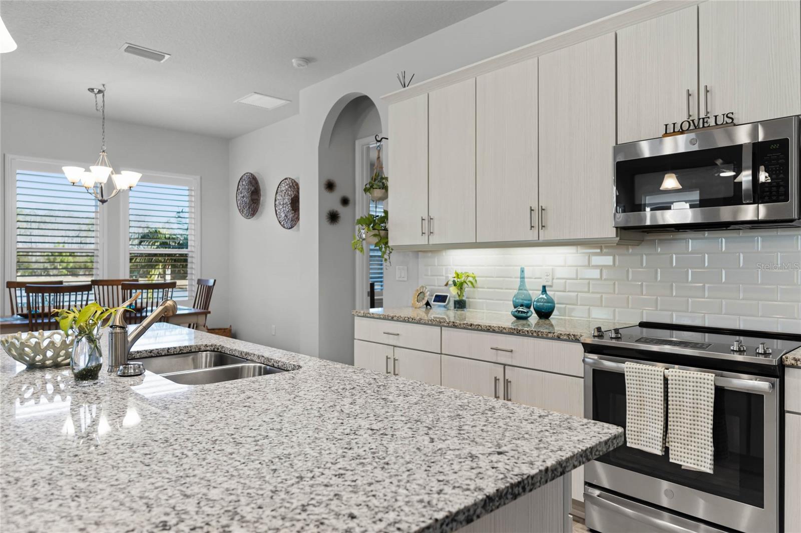 636 MOSAIC BLVD, DAYTONA BEACH, FL, 32124