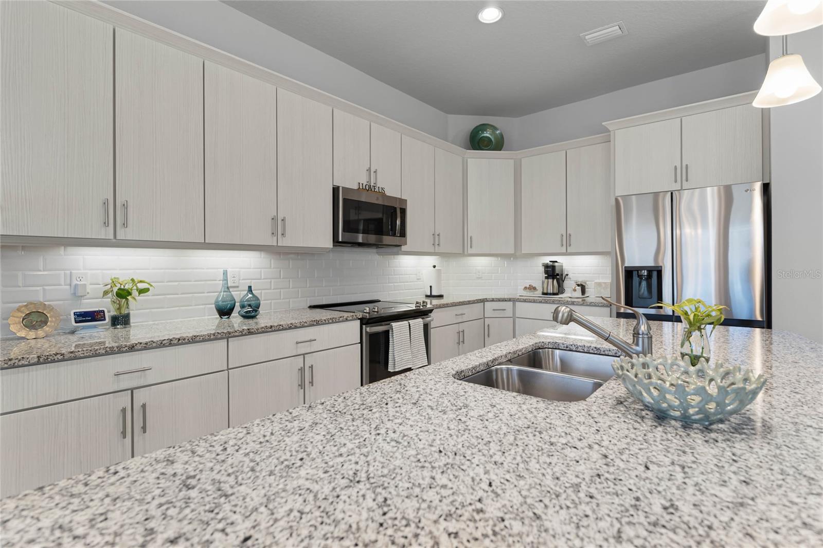636 MOSAIC BLVD, DAYTONA BEACH, FL, 32124