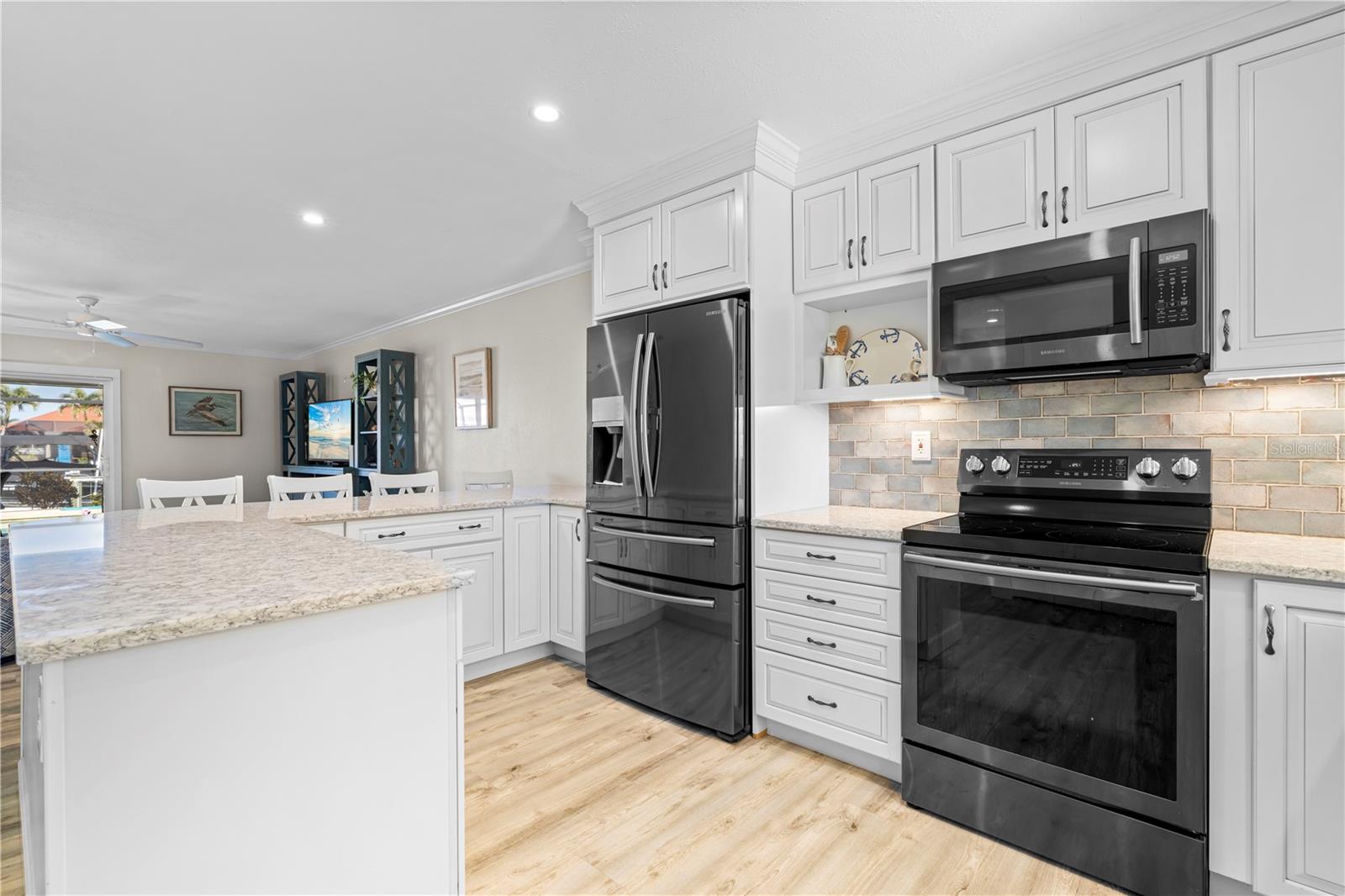 2334 MAGDALINA DR, PUNTA GORDA, FL, 33950