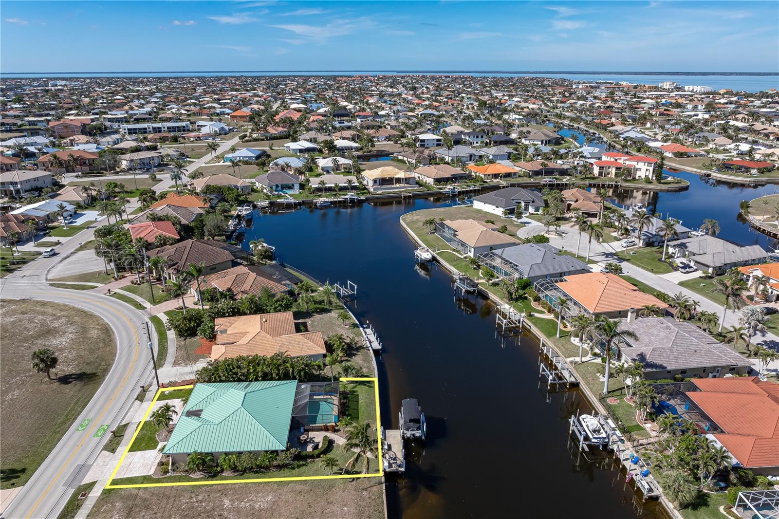 2334 MAGDALINA DR, PUNTA GORDA, FL, 33950