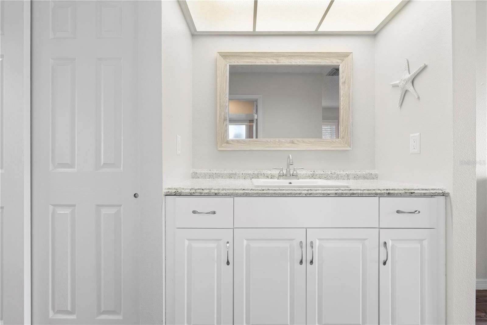 2334 MAGDALINA DR, PUNTA GORDA, FL, 33950