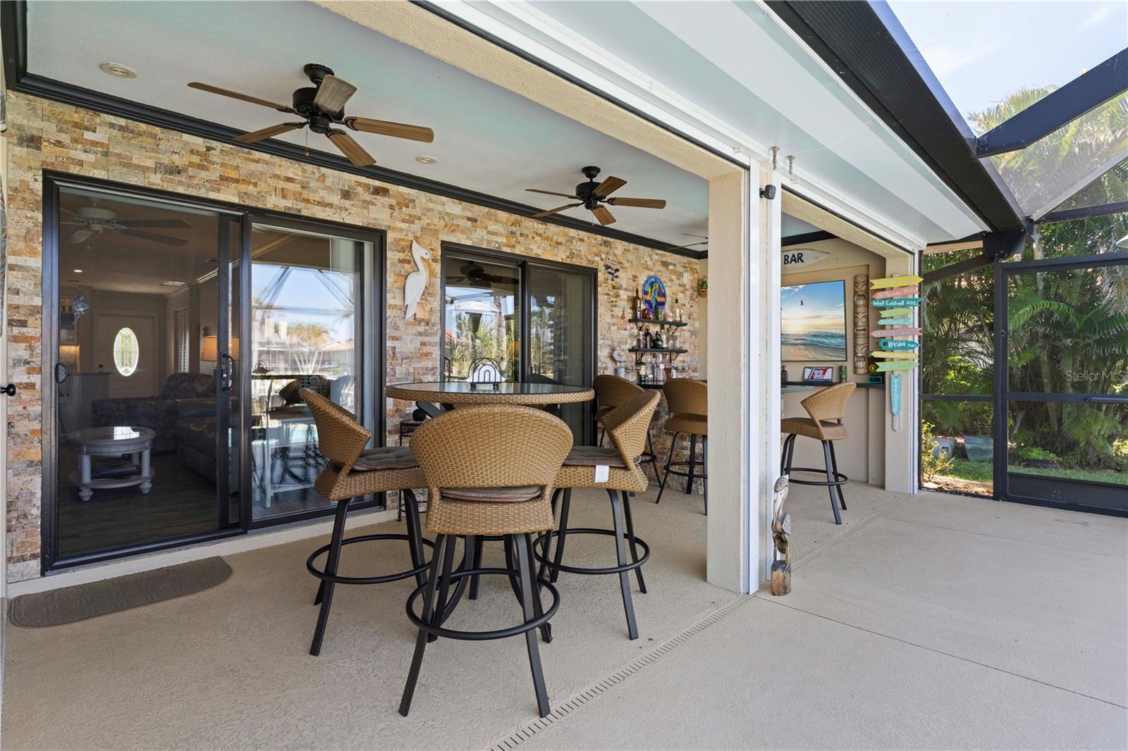 2334 MAGDALINA DR, PUNTA GORDA, FL, 33950