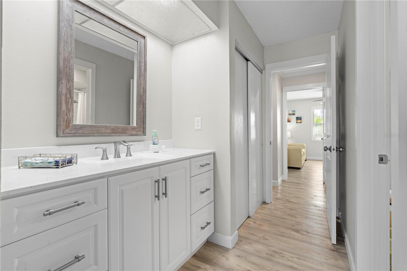 2334 MAGDALINA DR, PUNTA GORDA, FL, 33950