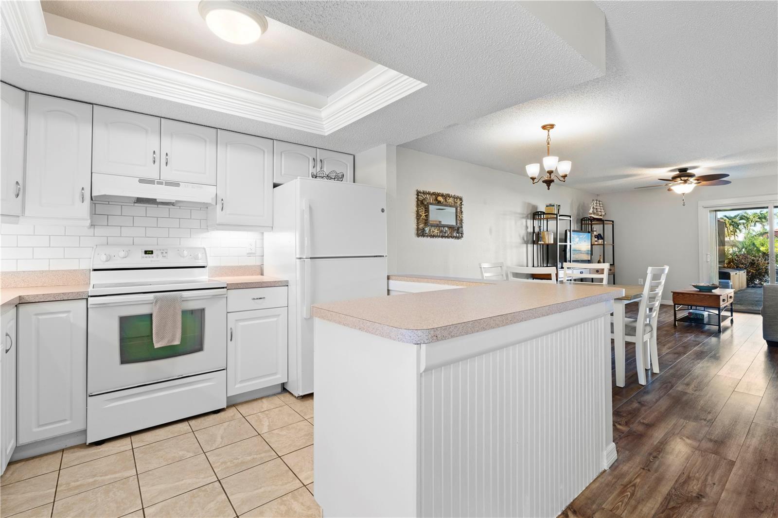 2334 MAGDALINA DR, PUNTA GORDA, FL, 33950