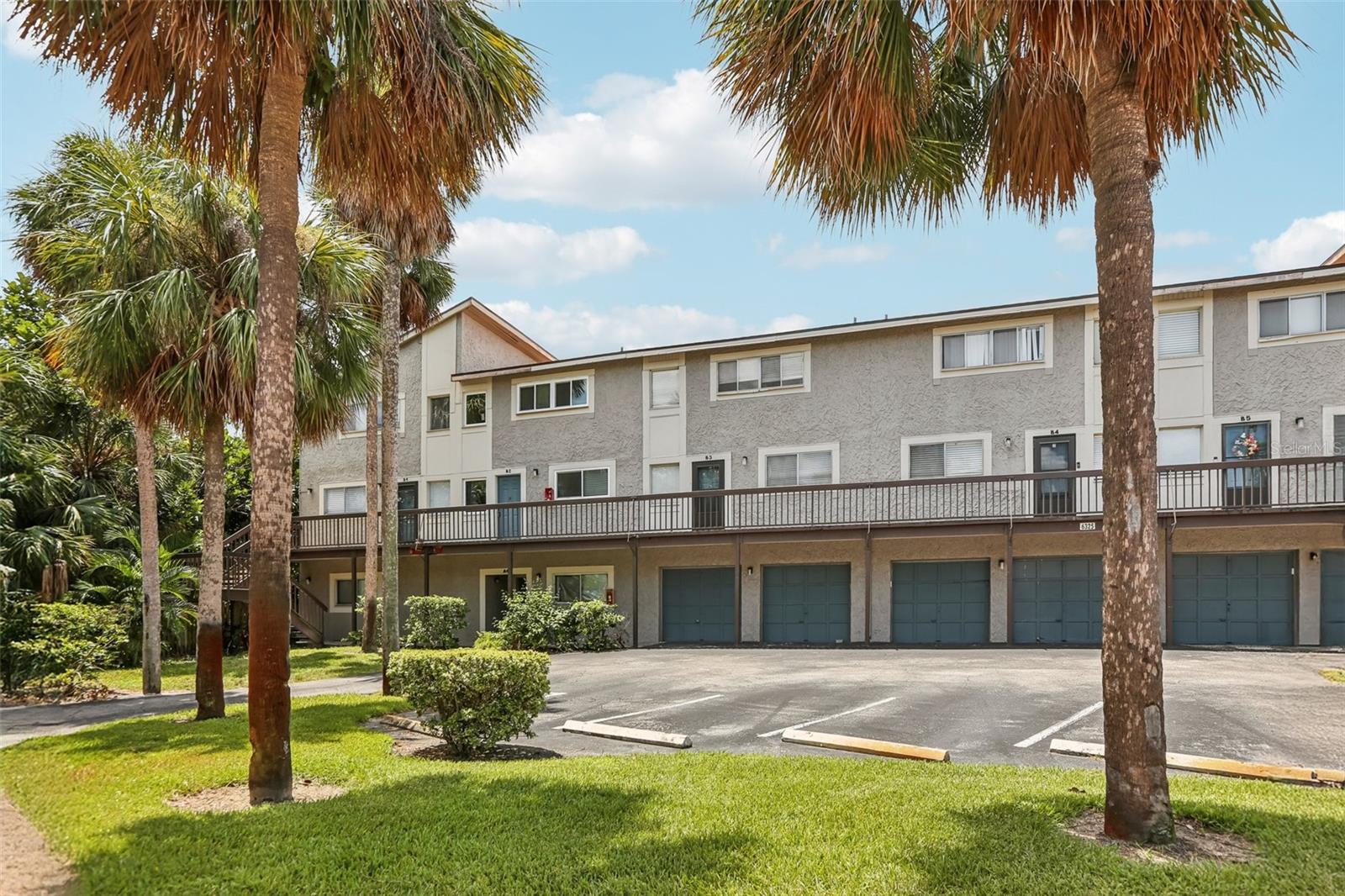 6325 NEWTOWN CIR #25B2, TAMPA, FL, 33615