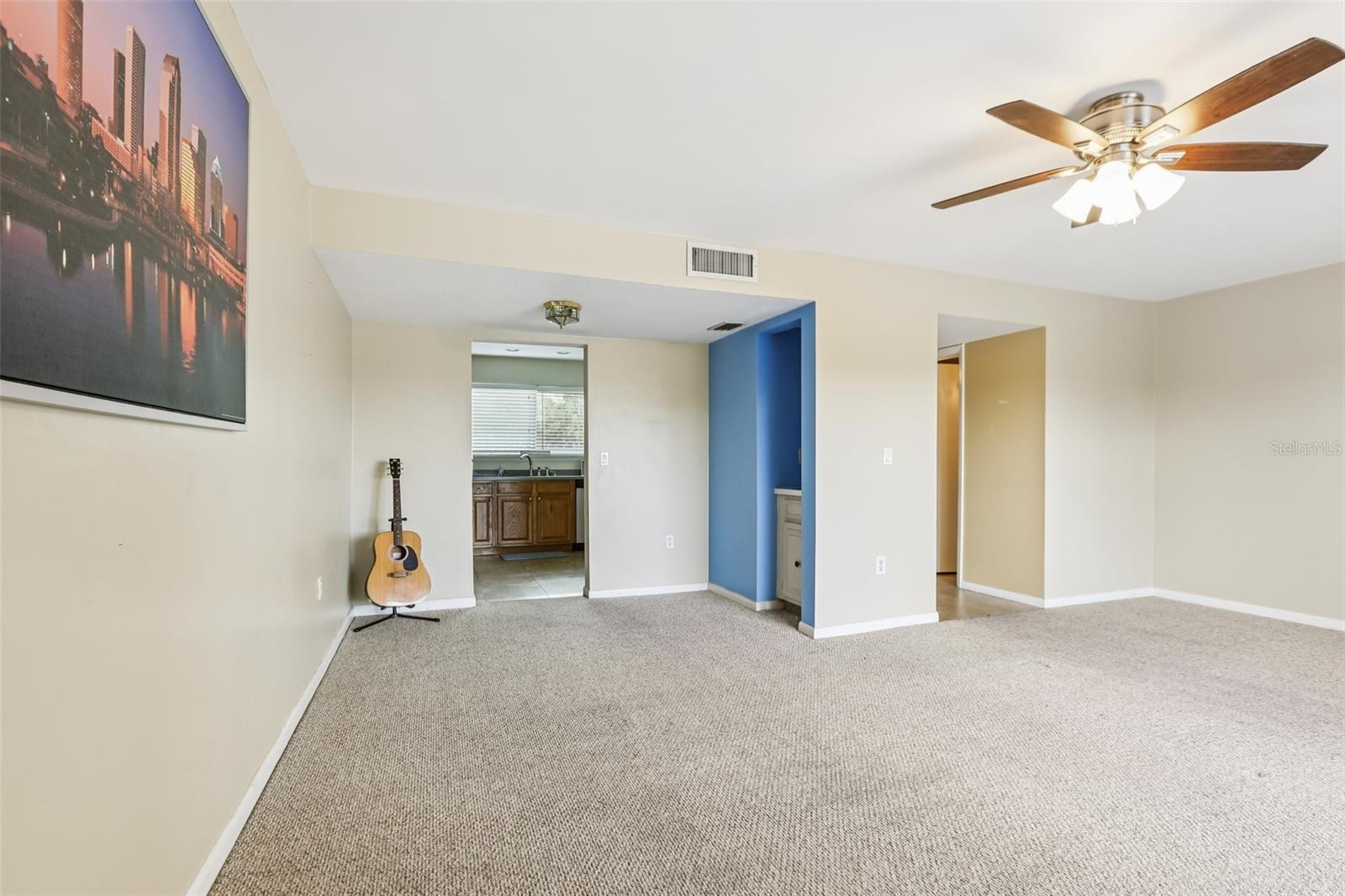 6325 NEWTOWN CIR #25B2, TAMPA, FL, 33615